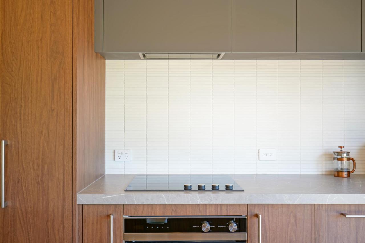 Parehua Resort Martinborough Exteriér fotografie A kitchen with a built-in oven